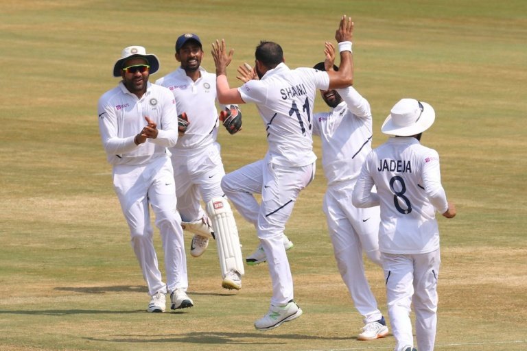 దక్షిణాఫ్రికాతో తొలి టెస్టు భారత్ ఘనవిజయం